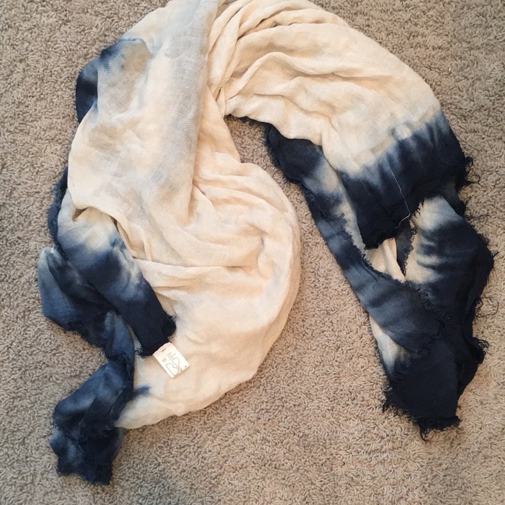 BP blue tie dye frayed scarf